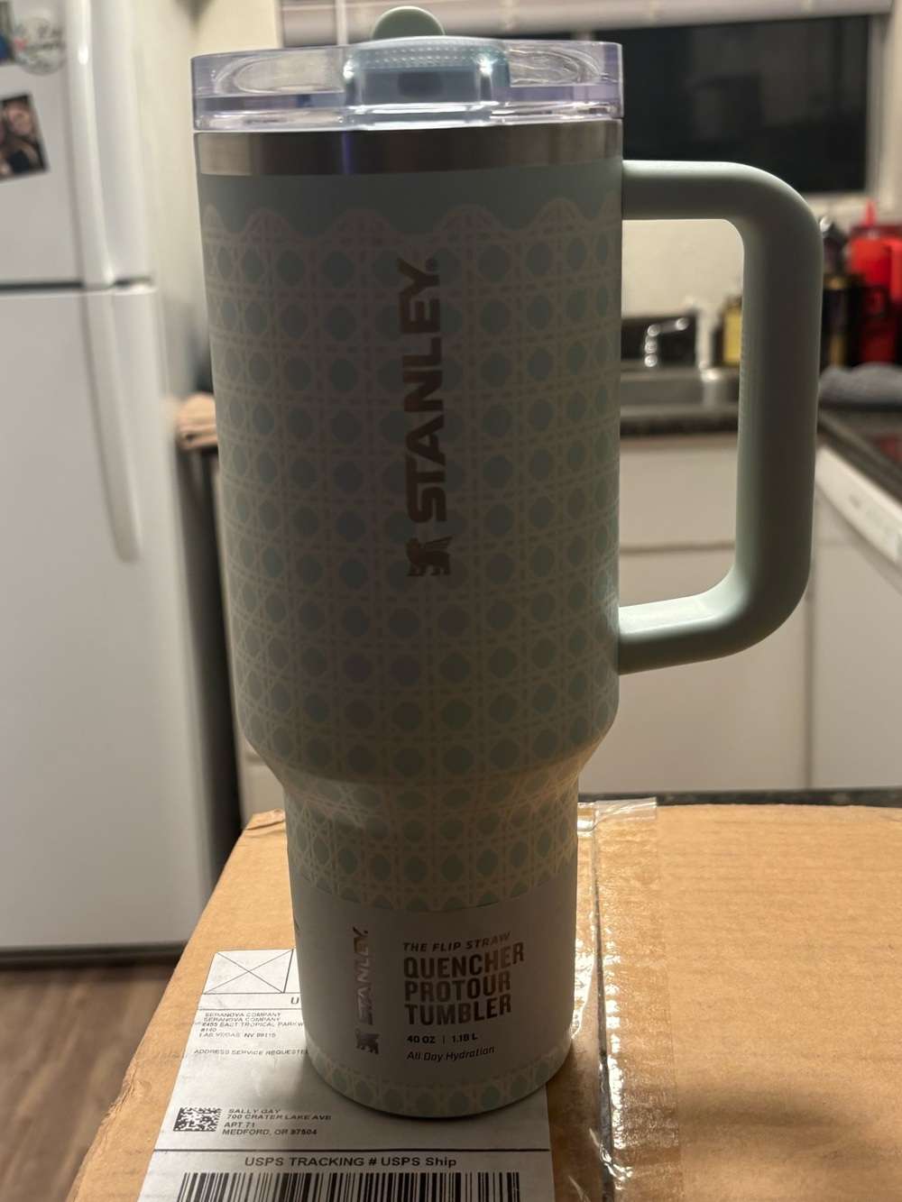 Stanley Quencher Travel Tumbler Mug - Sage Green Pattern